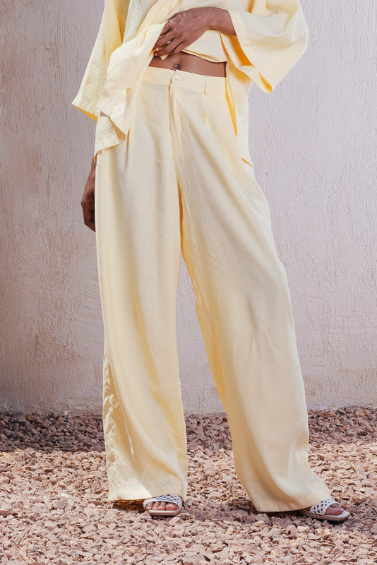 Flowy Relaxed Wide-Leg Pants – Light Yellow