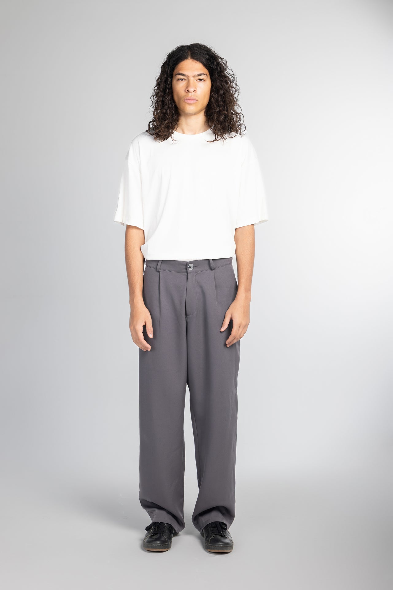 GRAY TAILORED PANTS