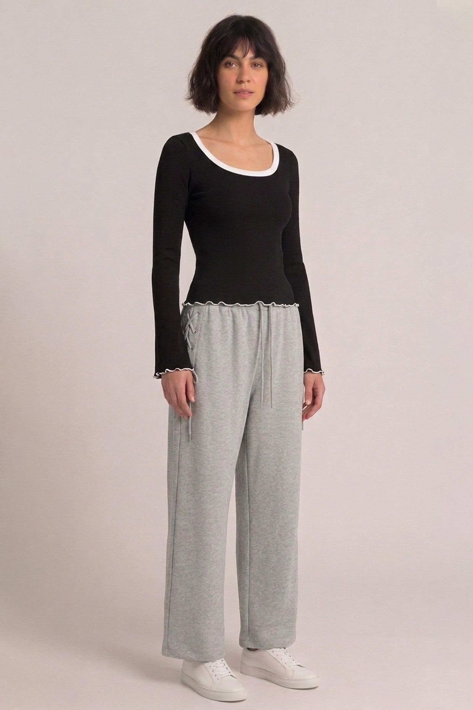Lettuce Edge Contrast Trim Top - Black