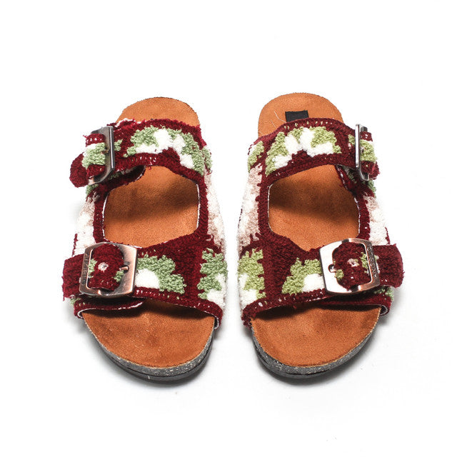 Floral Pattern Double Buckle Slippers - Burgundy