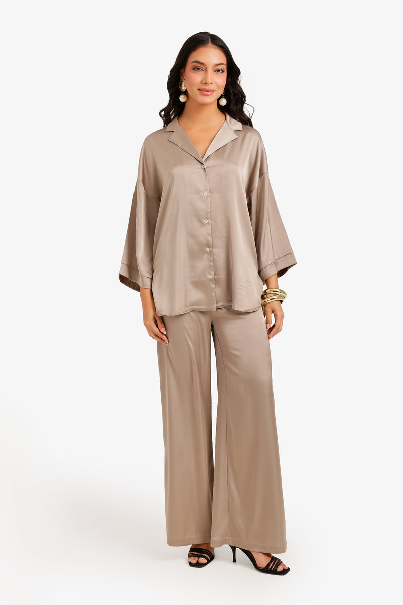 Solid Contrast-Button Satin Set – Light Beige