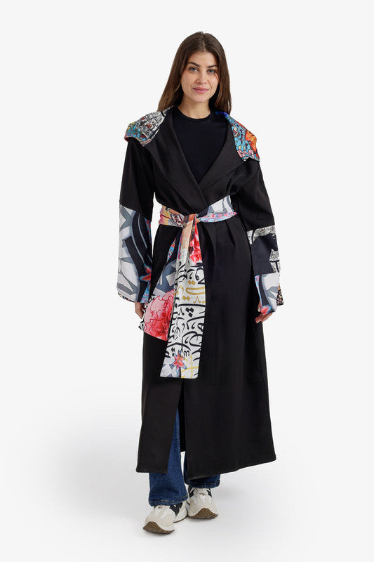 Contrast-Print Midi Kimono – Shawl Collar – Black