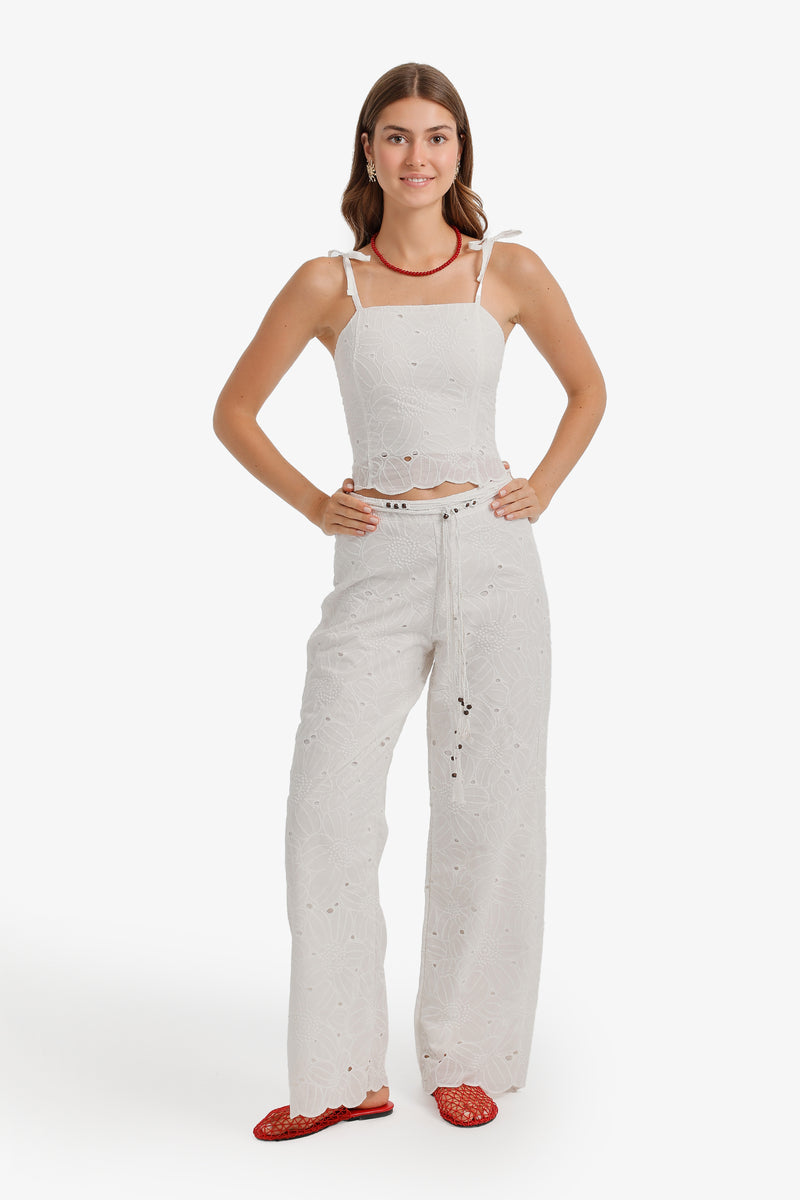 Embroidered Floral Eyelet Beach Set - White