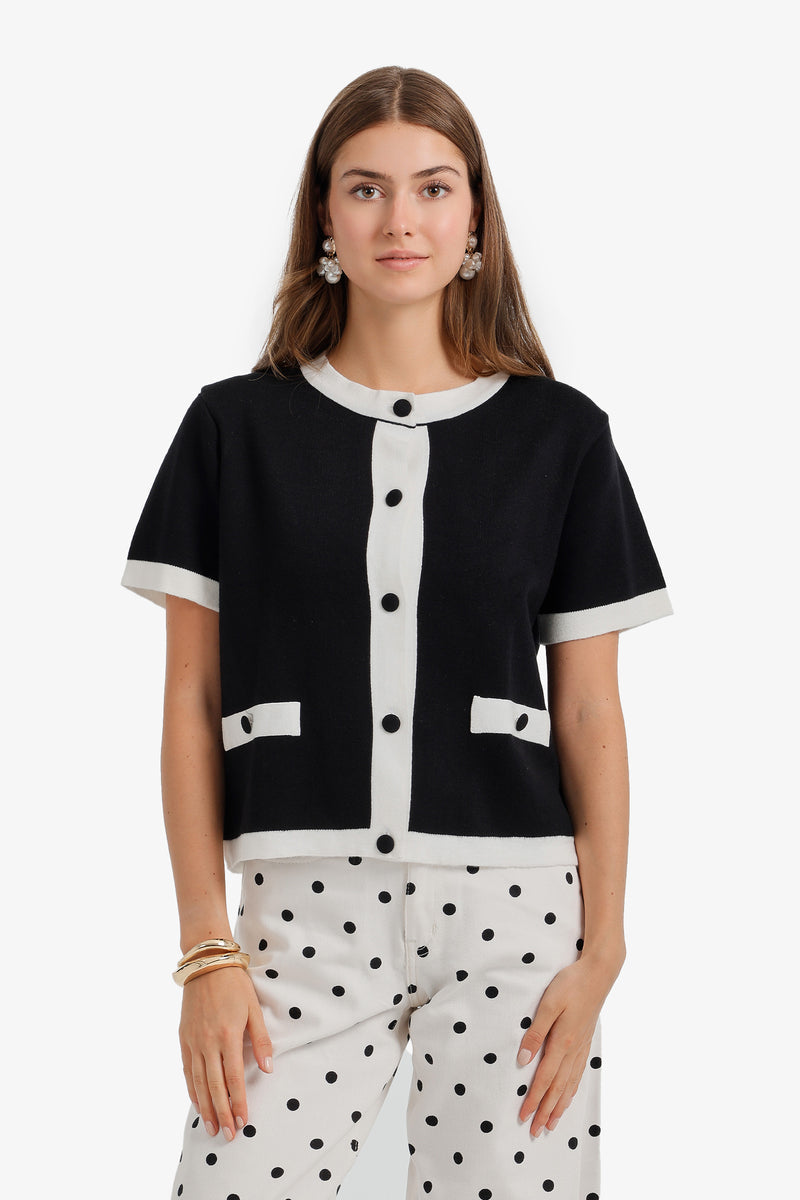 Contrast-Trim Button-Down Top - Black