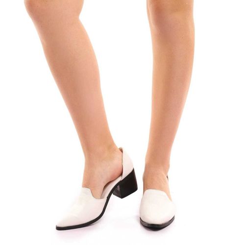 Synthetic Pointed Toe Block Heel Shoes - White