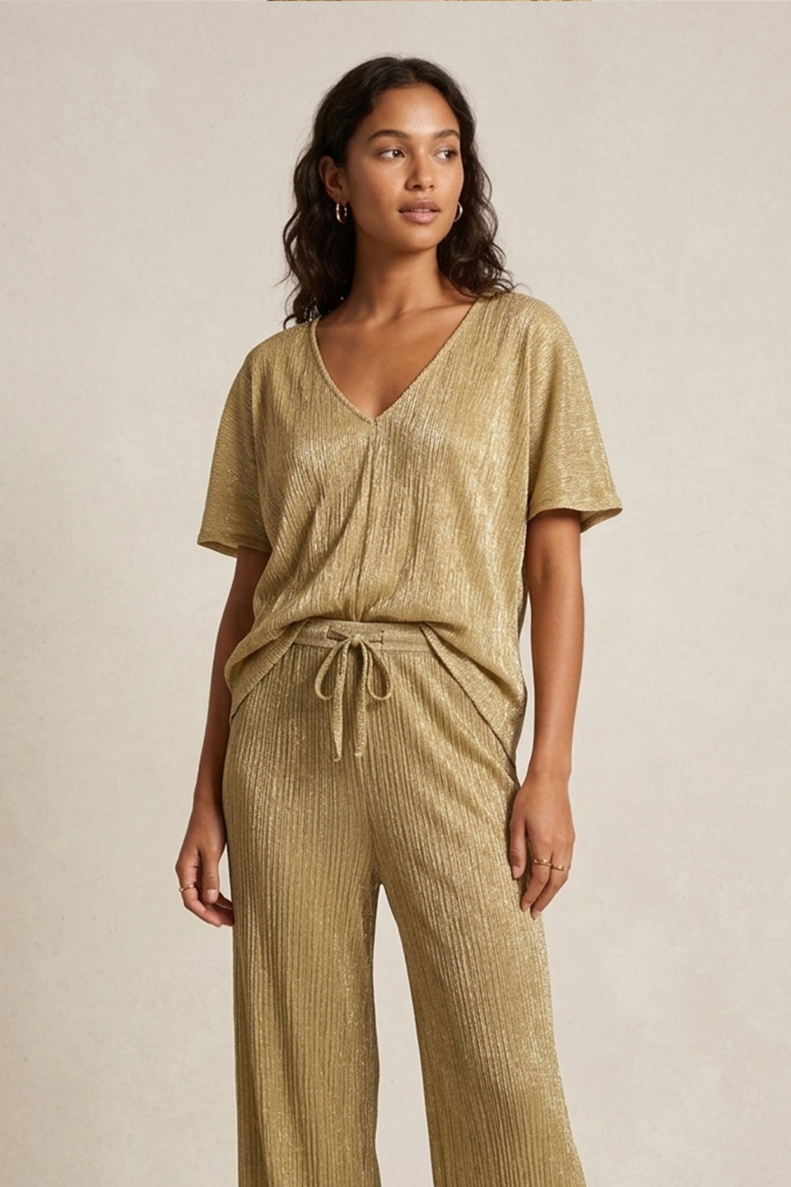 V Neck Relaxed Beach Top – Golden Yellow