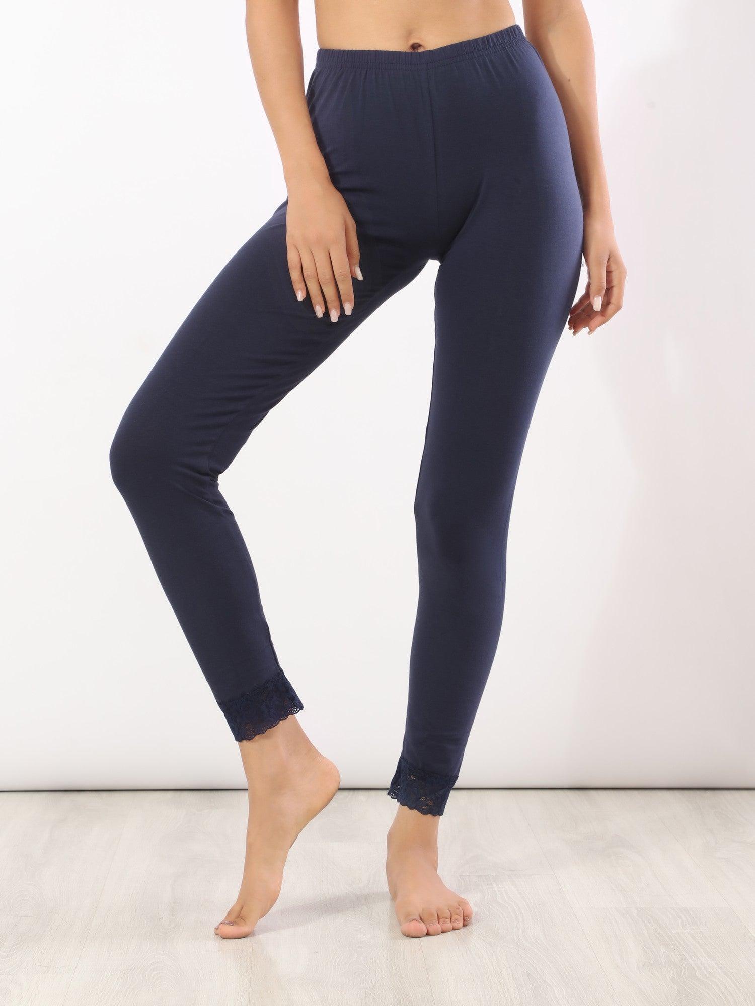 Lacy Leggings
Navy