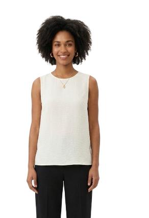Sleeveless Side Slit Basic Top - White