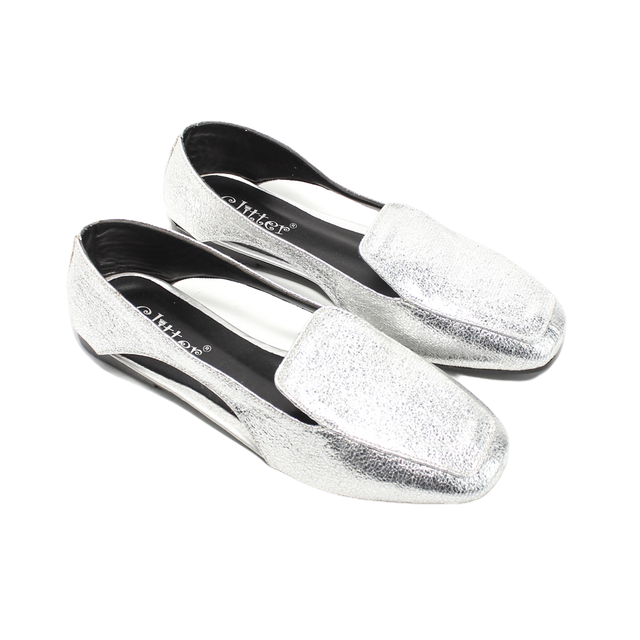 Faux Leather Elegant Ballerina Shoes - Silver