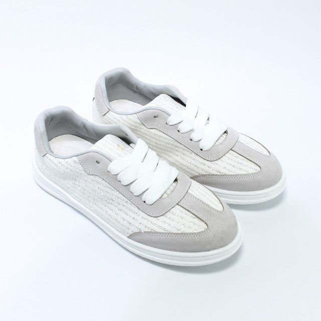 Suede Panel Sneakers – White & Grey