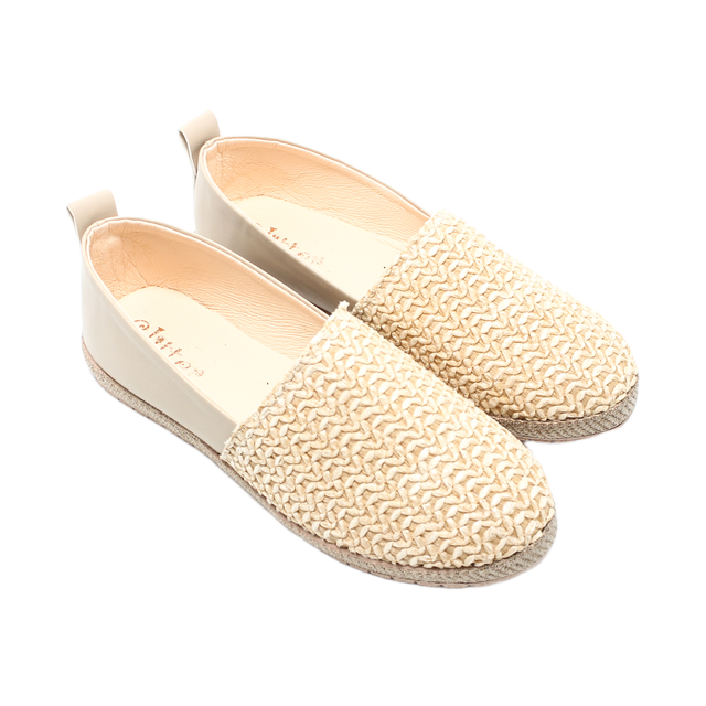 Casual Slip-On Sneakers - Beige