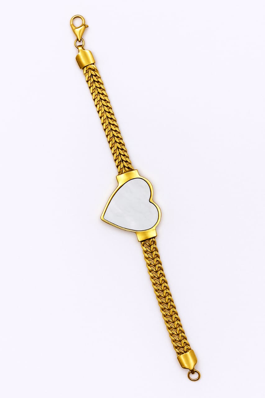 Stainless Steel White Shell Heart Bracelet – Gold