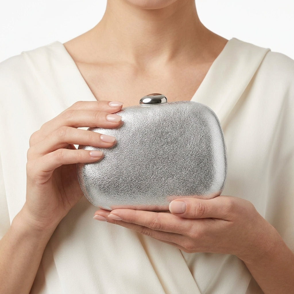 Textured Pebble Oval-Clasp Evening Clutch – Silver
