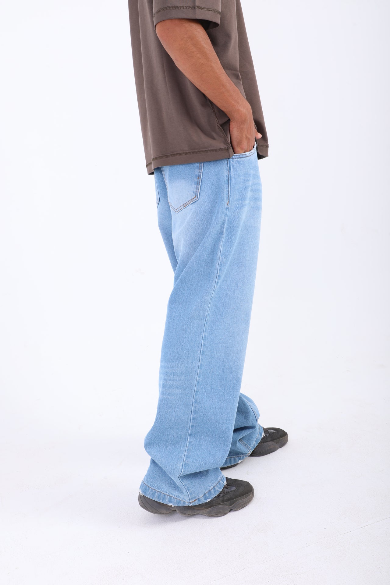 Wide Leg Jeans - Light Blue
