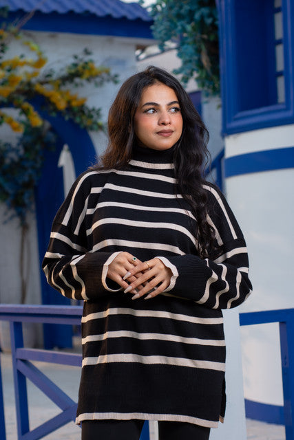 Striped High-Neck Loose Knit Pullover