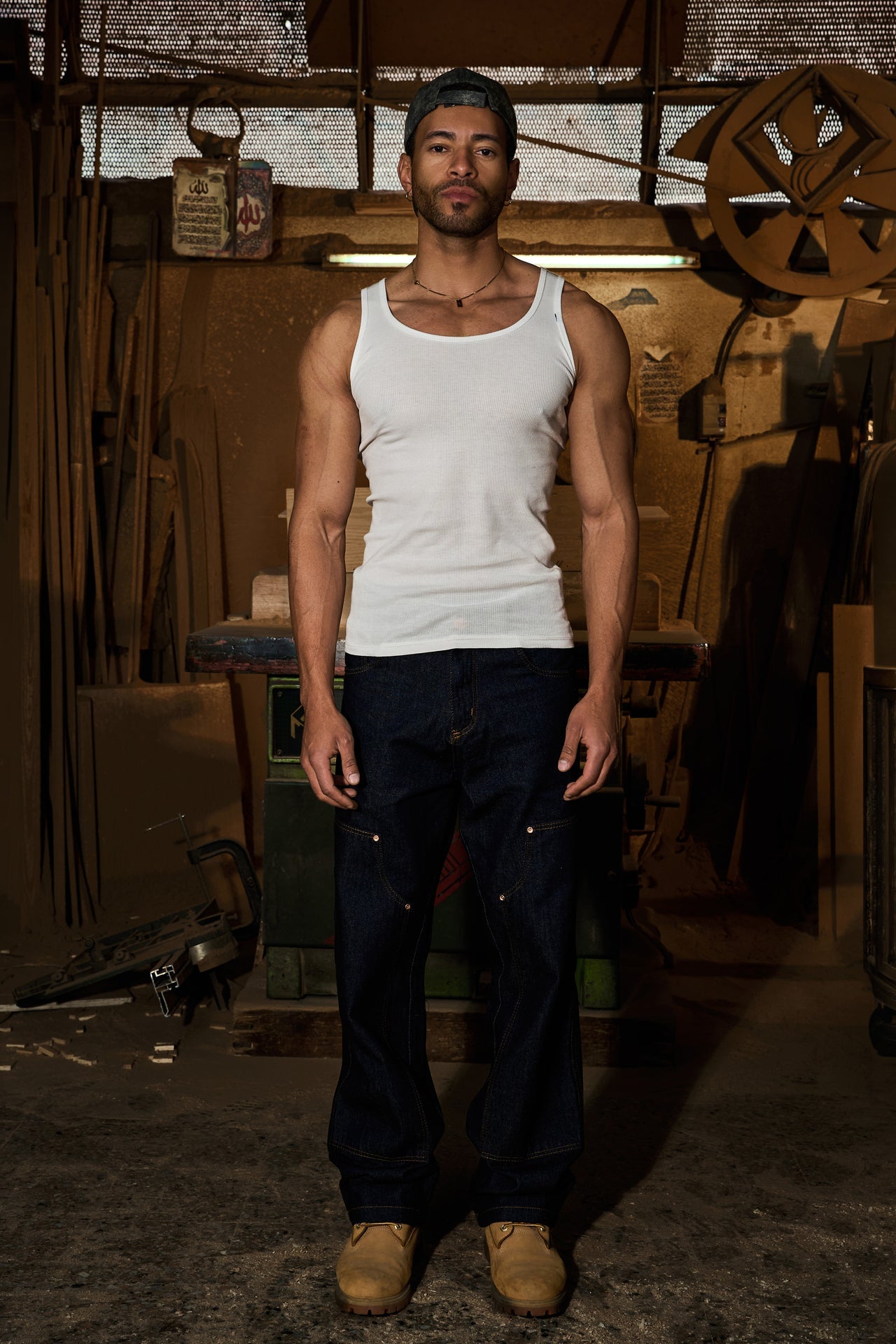 Carpenter Relaxed Flare Jeans – Raw Blue