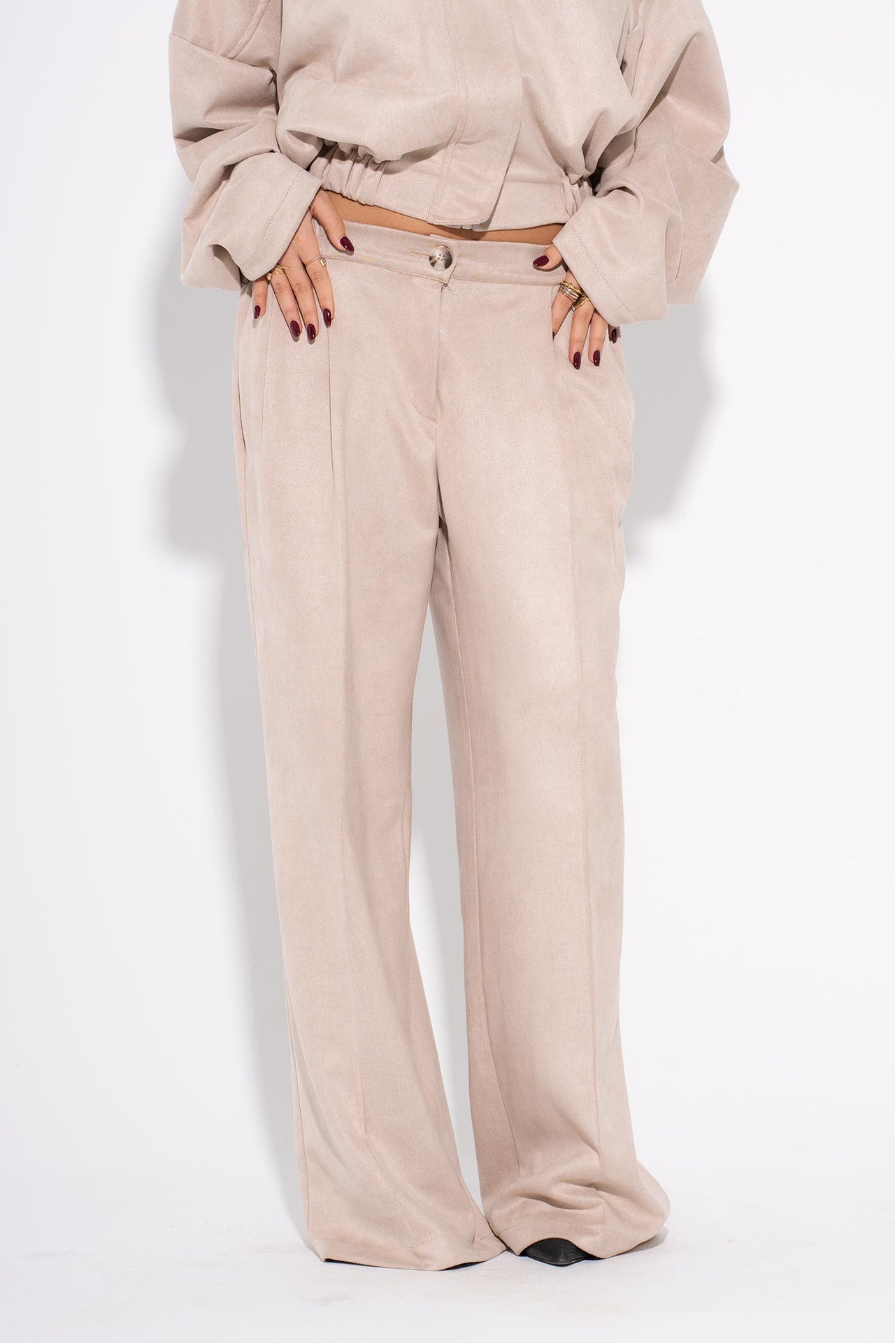 Suede Plain Pants – Beige