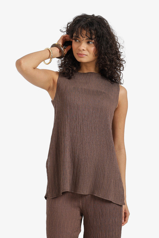 Textured Relaxed Sleeveless Blouse – Dark Brown