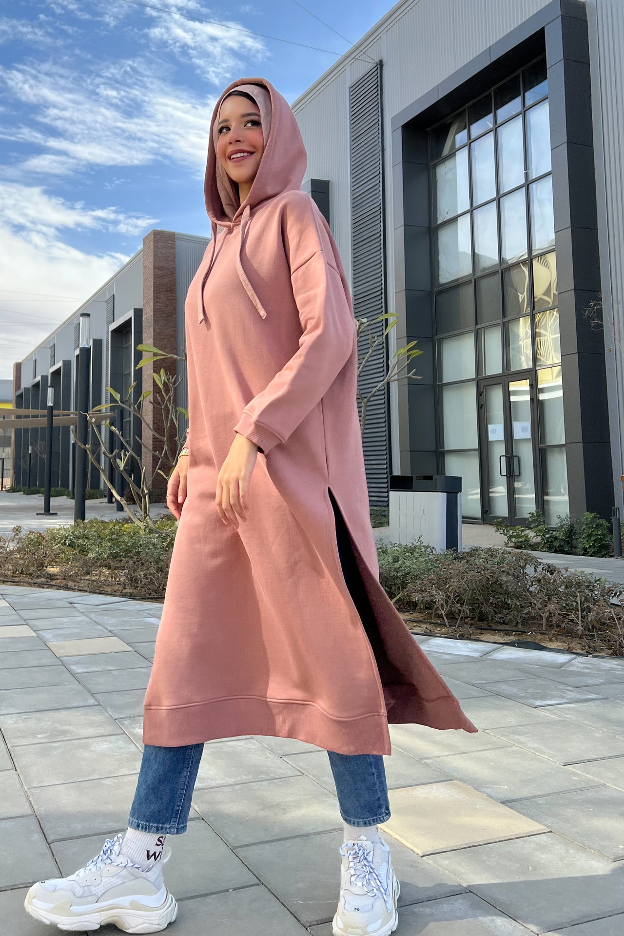 Milton Long Sweatshirt