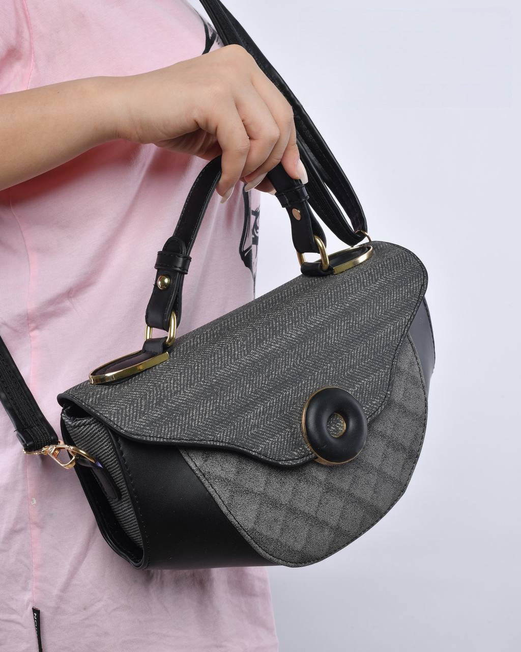 Faux Leather & Textured Fabric Pattern Flap Shoulder Bag – Black