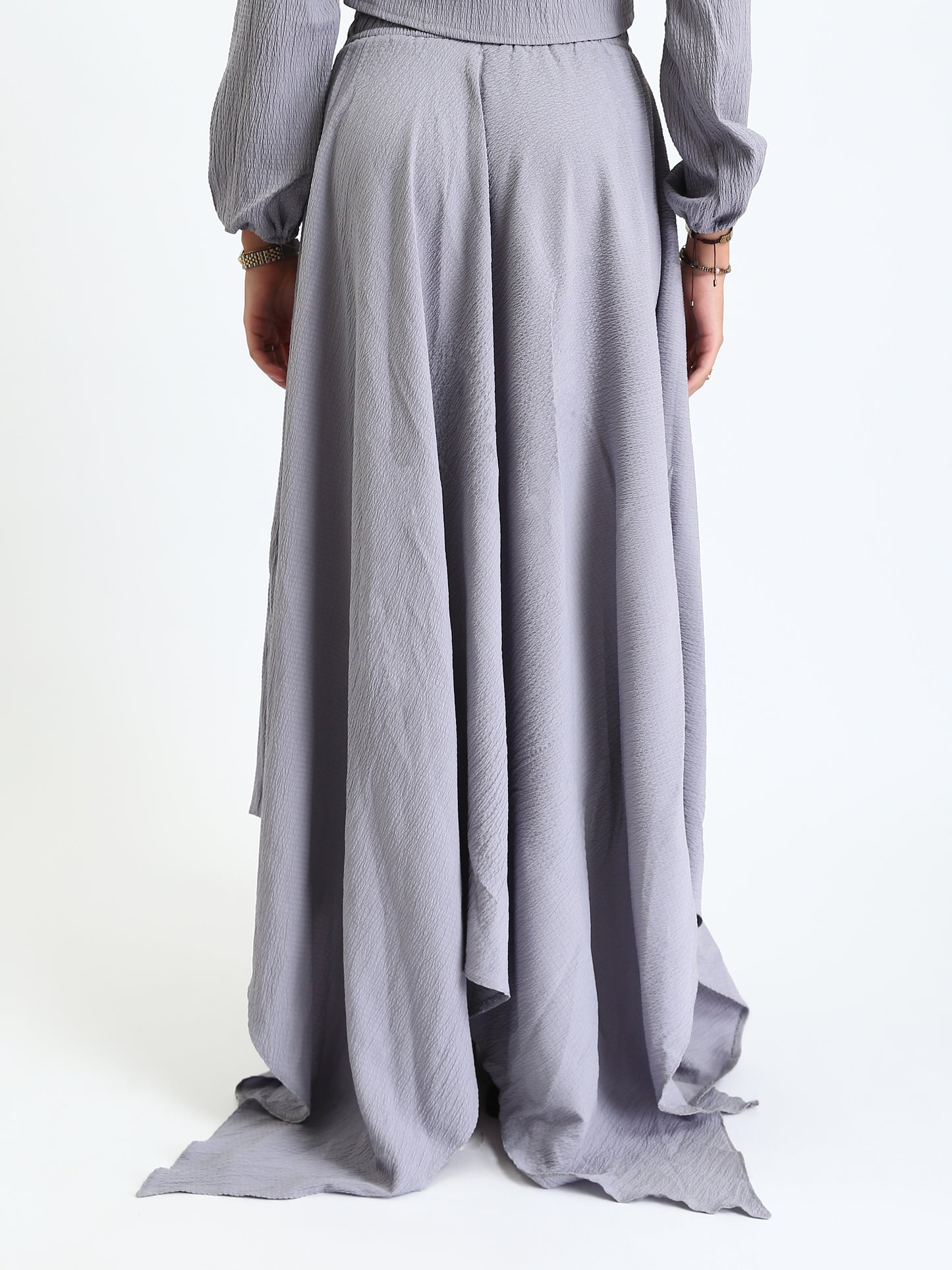 Synthetic Cropped Blouse & Flow Skirt - Grey
