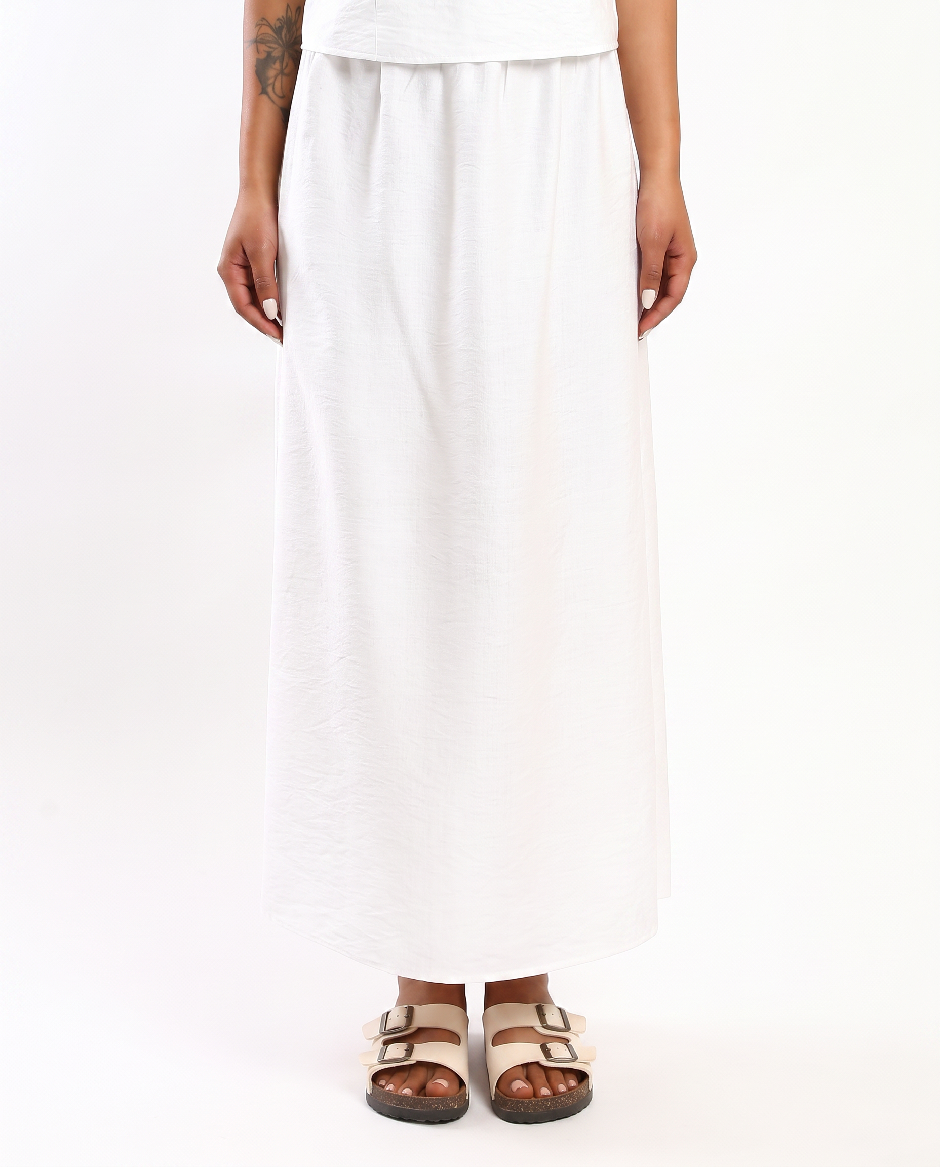 Solid Linen Maxi Skirt – White