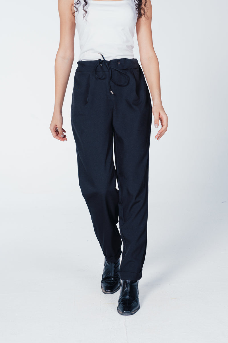 Drawstring Tapered Pants – Black