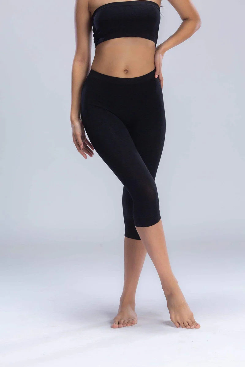 Slim Capri Leggings - Black