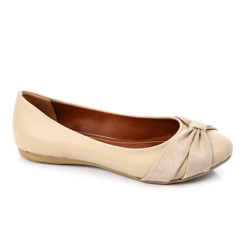 Solid Pleated Detail Ballet Flat – Beige (1159)