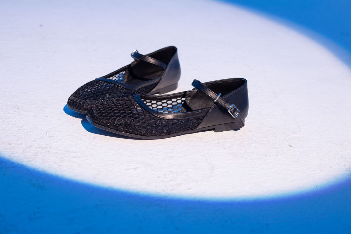 Leather Swan Ballerina Flats - Black