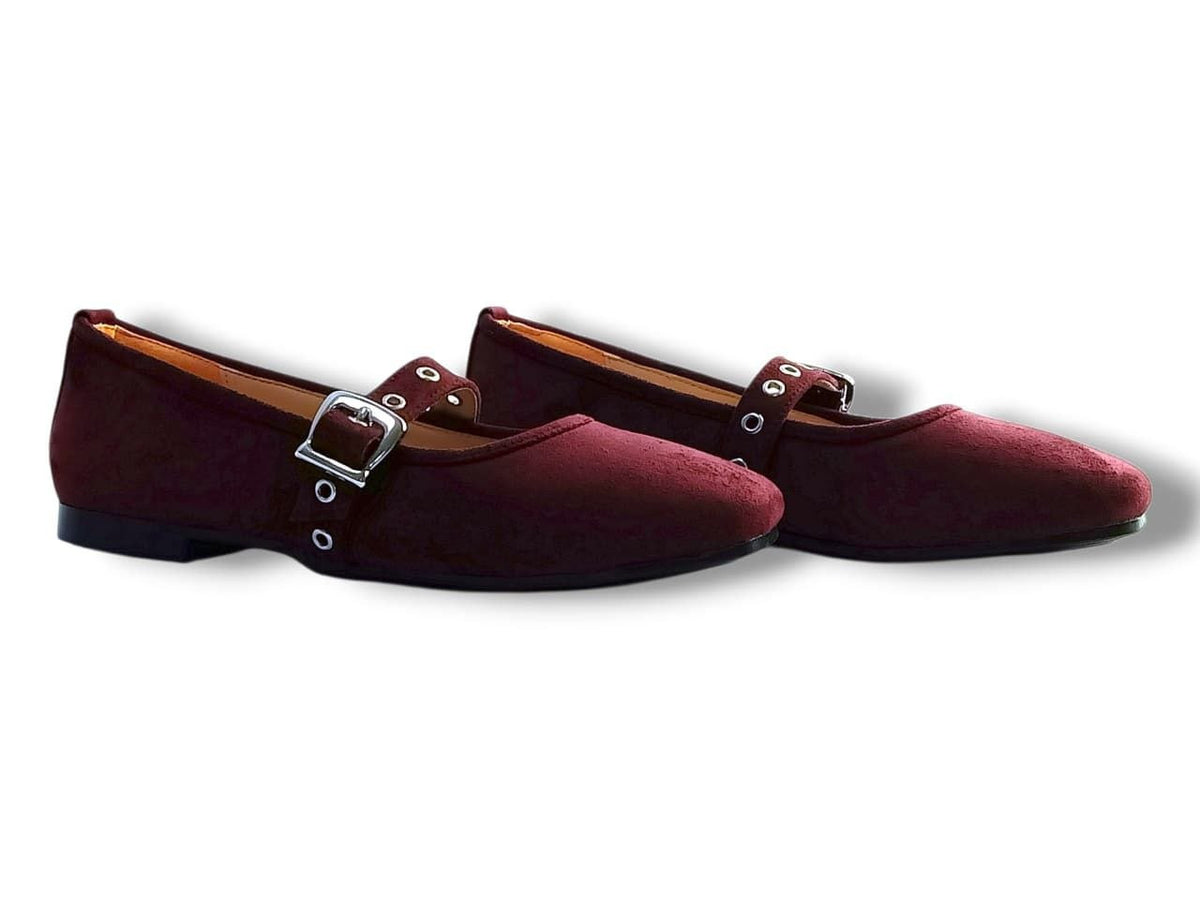 Chamois Buckle-Strap Ballerina Flats – Burgundy