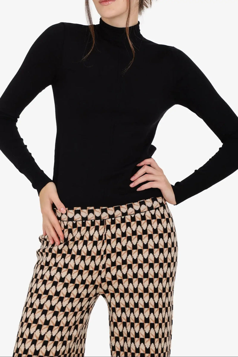 Tencel Solid Mock Neck Top – Black