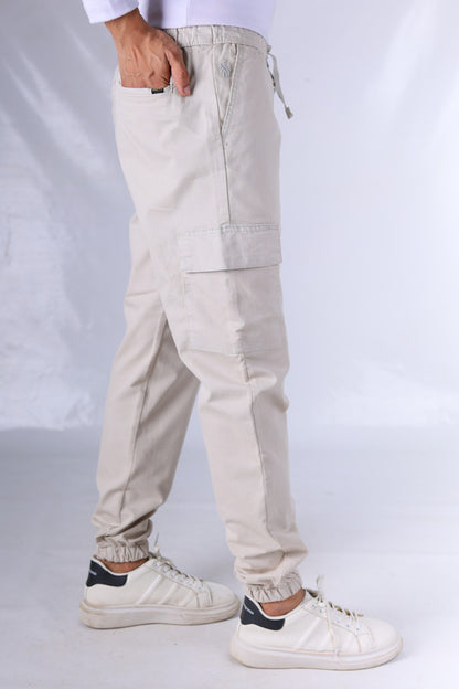 Gabardin Cargo Pants - Beige