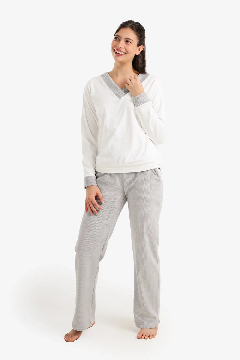Velvet Contrast-Trim Pajama Set – White & Light Grey