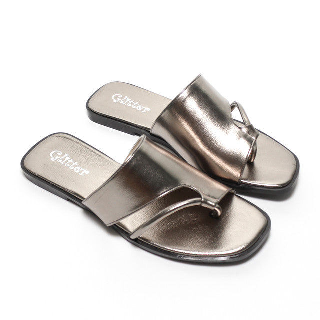 Metallic Toe Loop Slippers - Grey