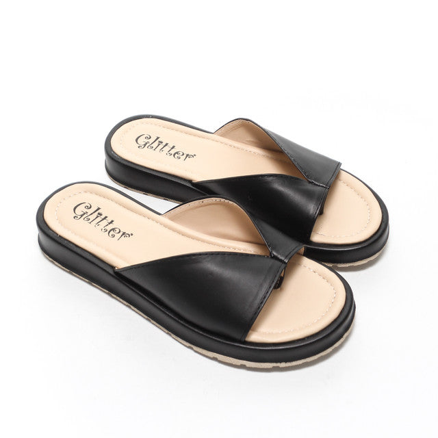 V-Cut Toe Loop Slippers - Black