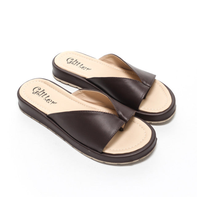 V-Cut Toe Loop Slippers - Brown