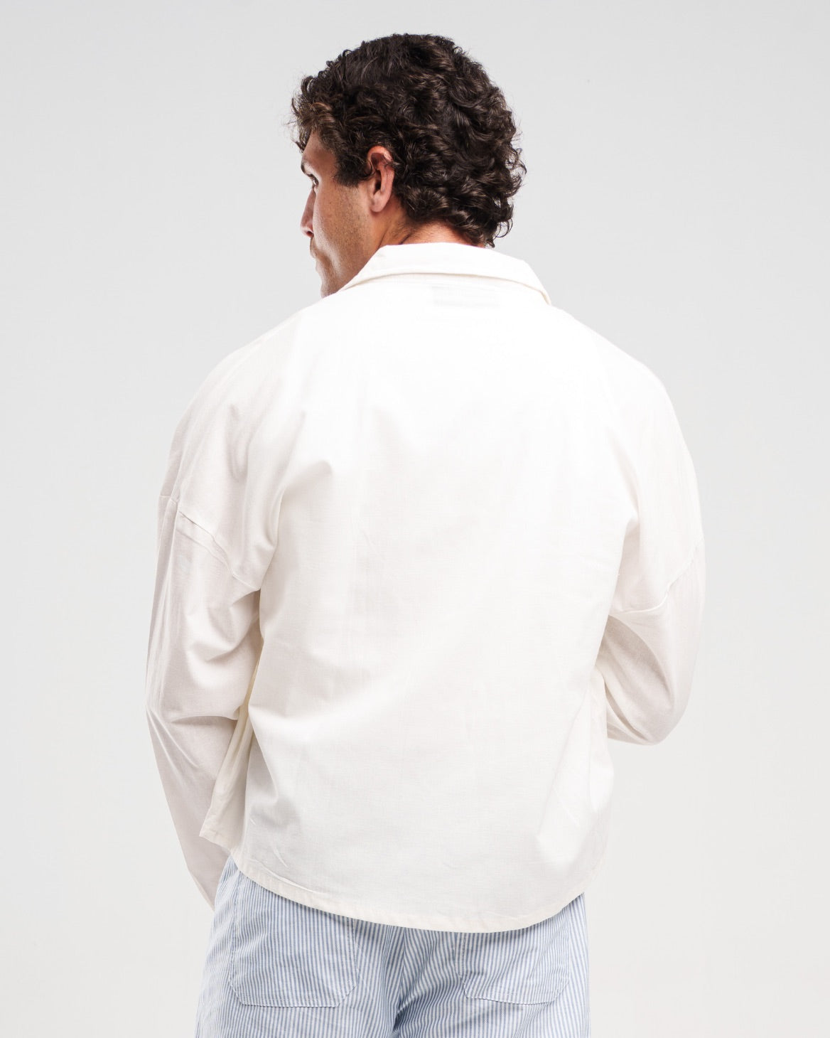 Linen Long-Sleeve Button-Up Shirt – White