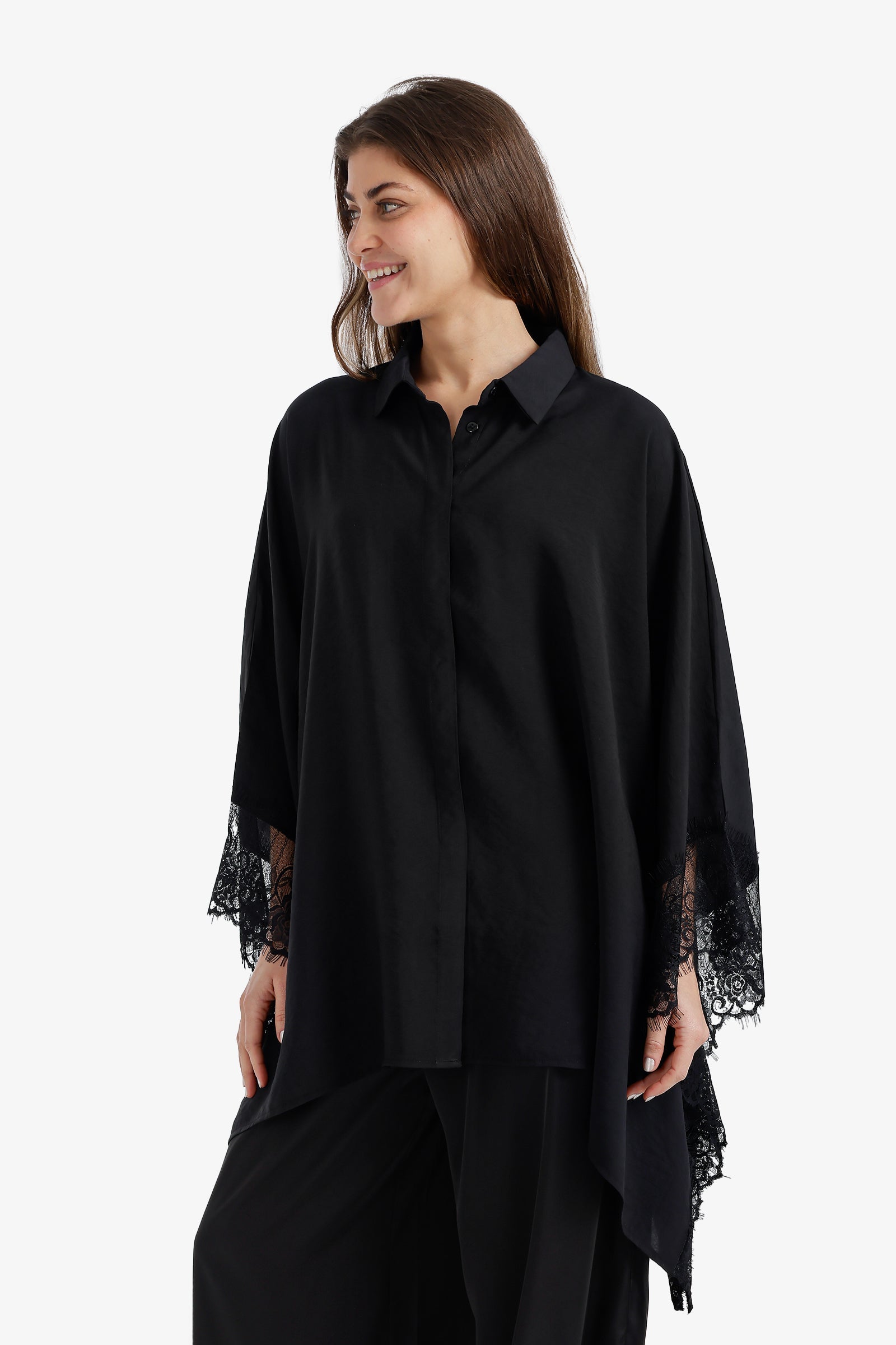 Solid Lace-Trim Poncho Shirt – Black