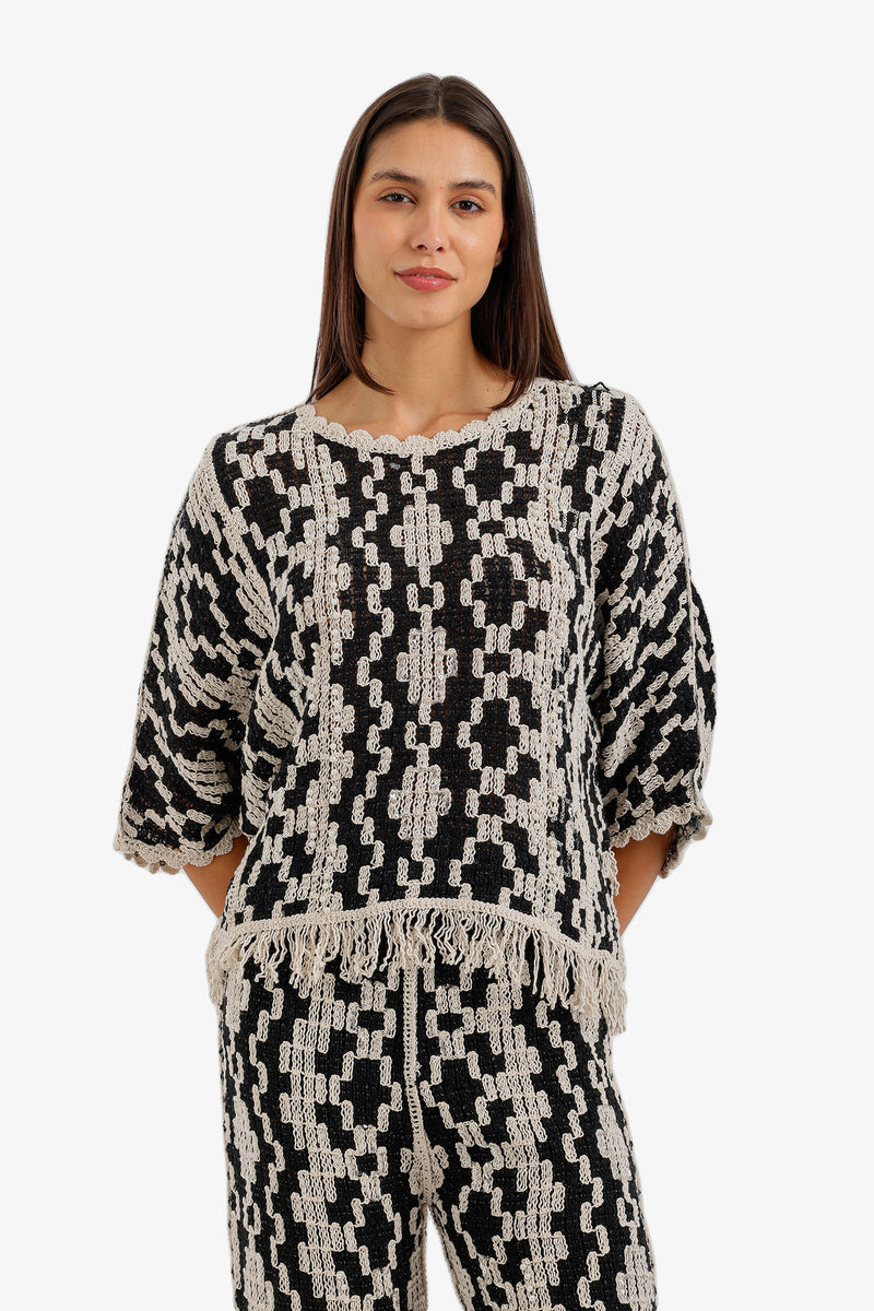Geometric Crochet Beach Top - Black & Off White