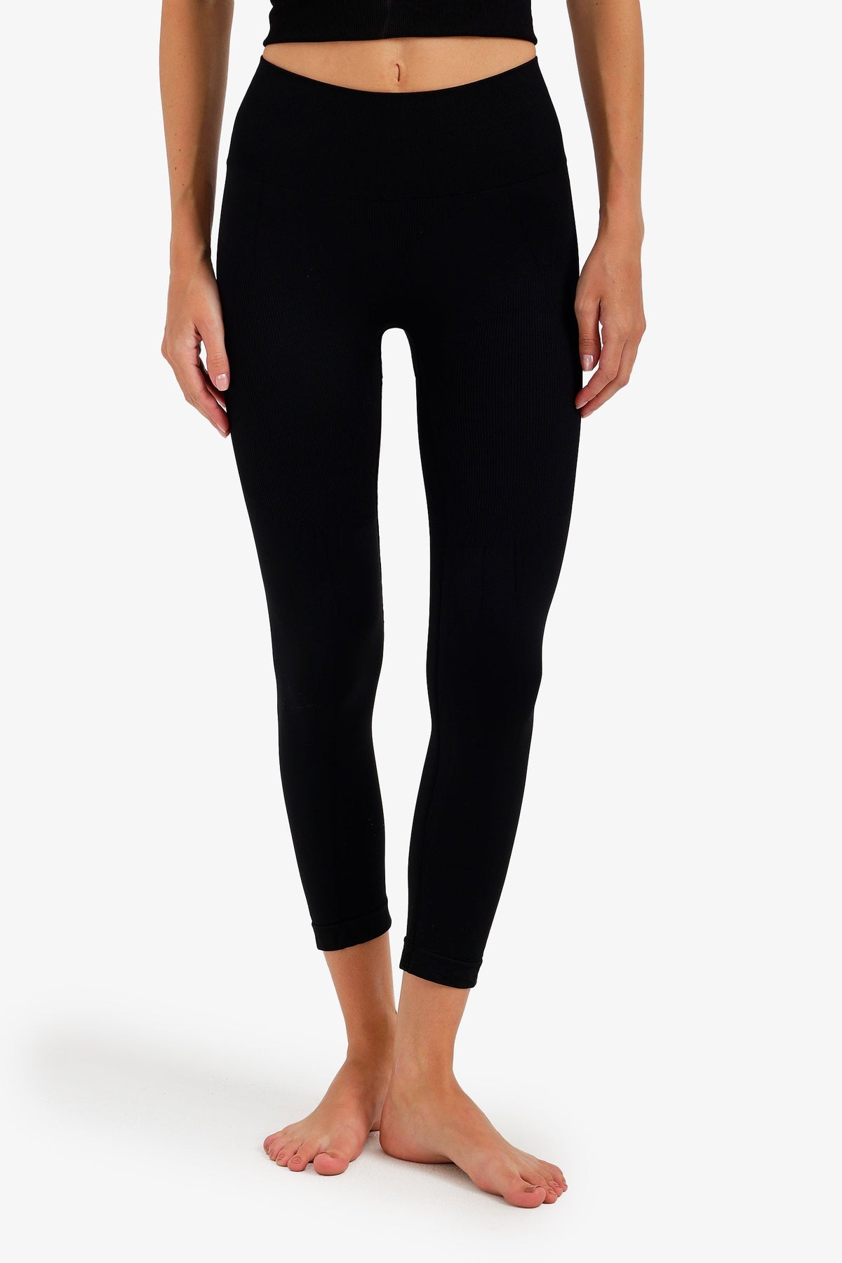 Plain High-Waist Body Sculpt Leggings – Black