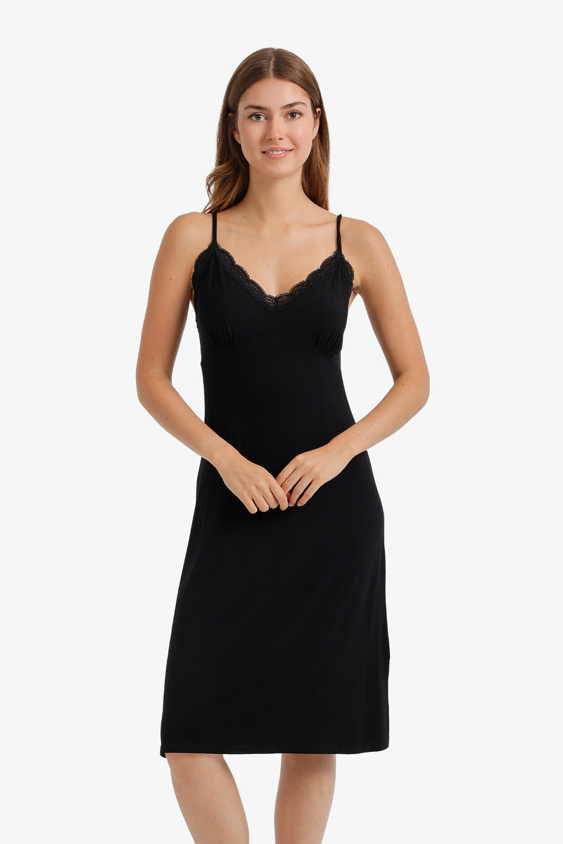 Scalloped Lace Nightgown - Black