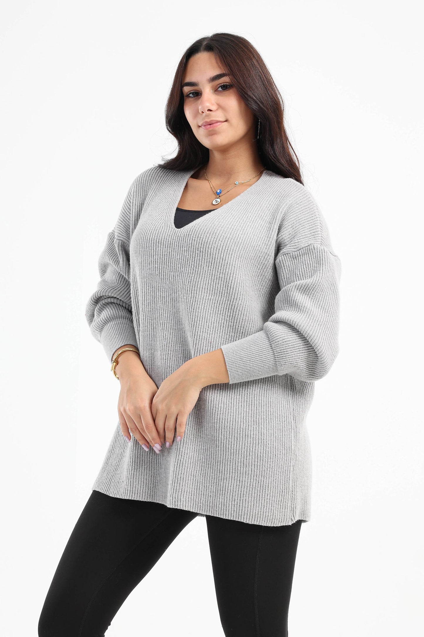 Deep V-Neckline Pullover - Grey