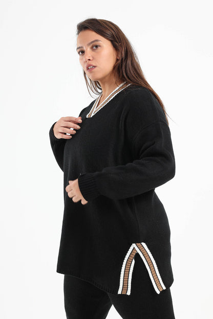 Lounge Pullover with Striped Neck