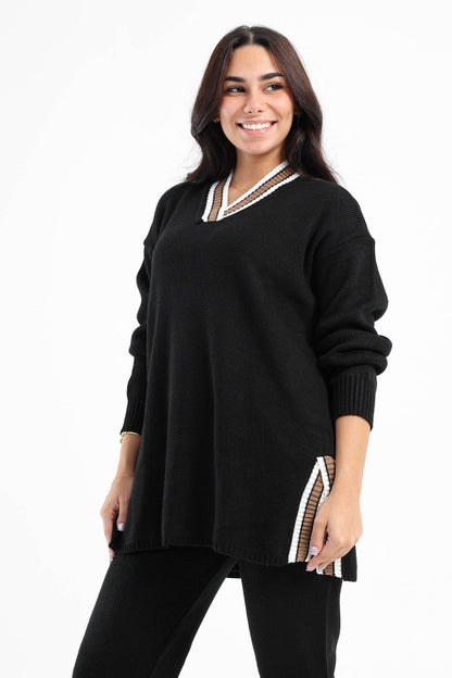 Lounge Pullover with Striped Neck