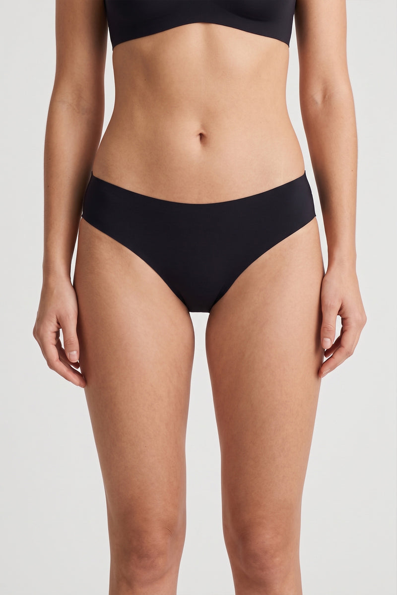 Seamless Bikini Panty - Black