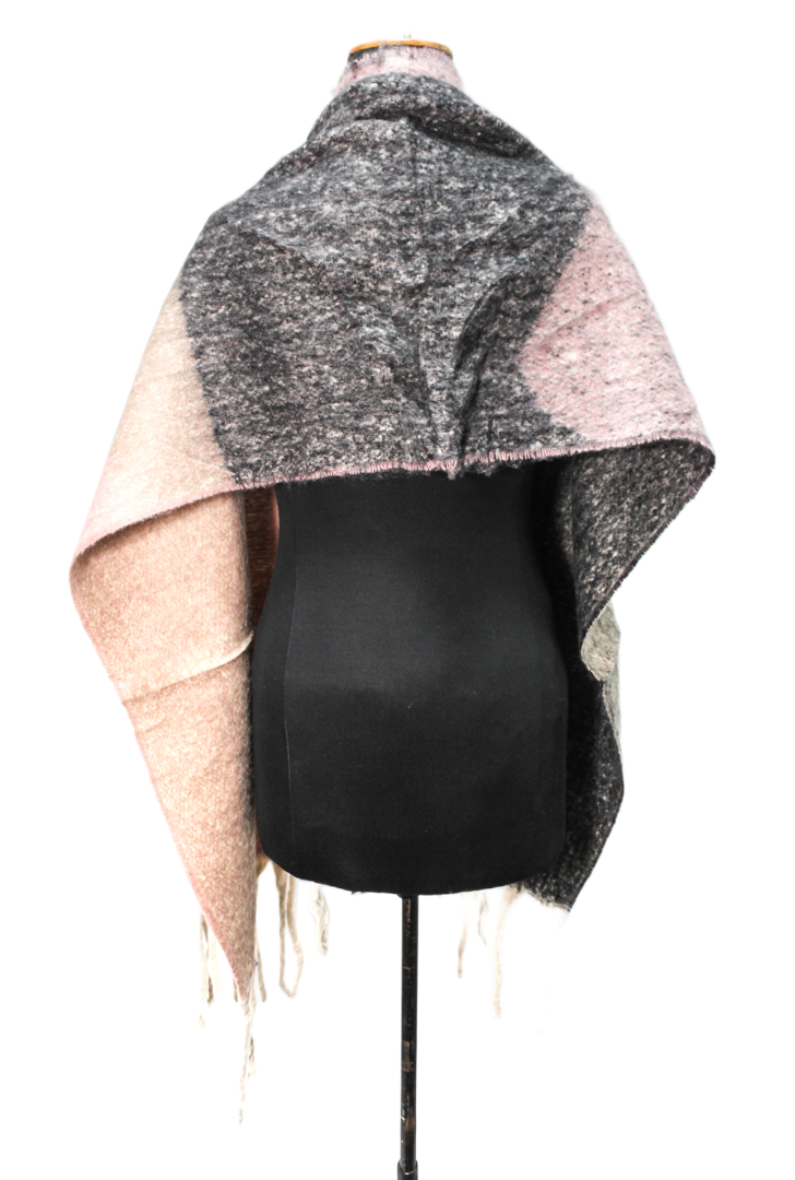 Faux Fur Colorblock Fringed Shawl - Multicolor