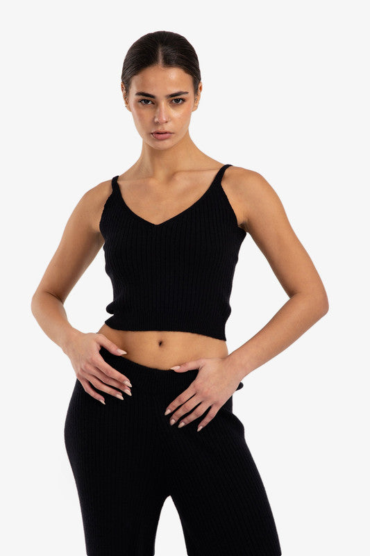 Ribbed Cropped Slim Fit Top – Black