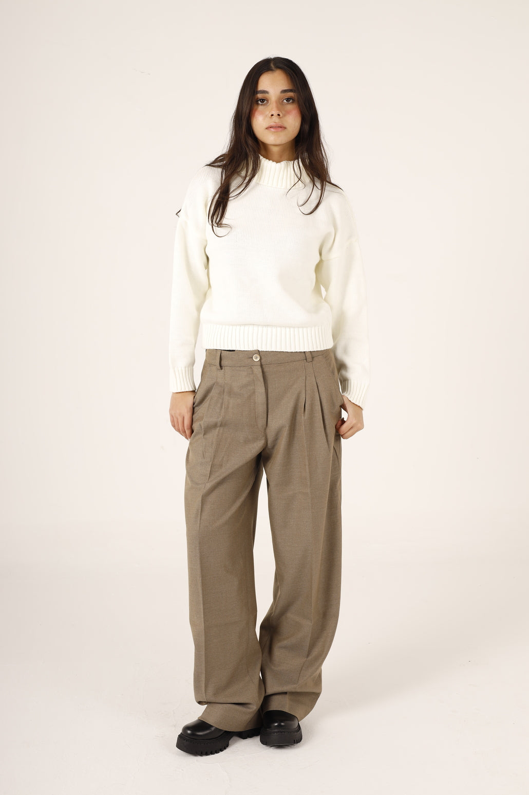 Turtle Neck Wool Pullover