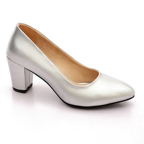 Classic Heeled Shoes